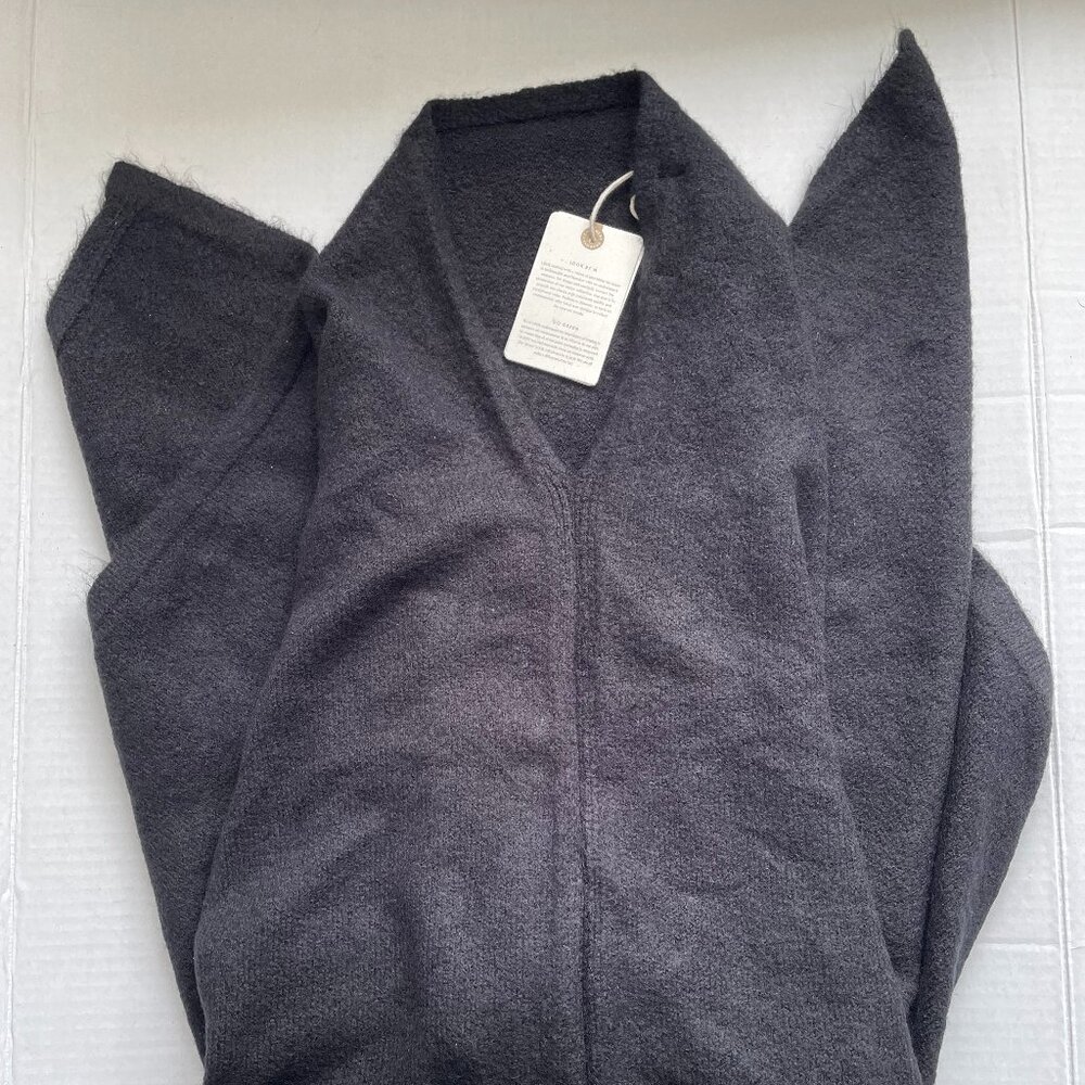 One Size Black Nursing shawl/Poncho NWT BY Look Cashmere